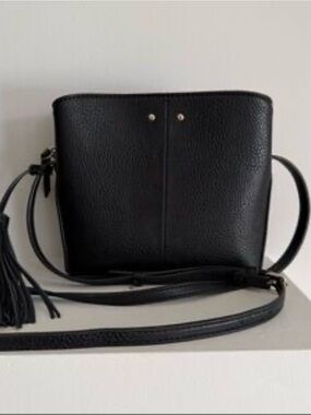 Denver Hayes Pebbled Faux Leather Crossbody Bag Minimalist Black Purse